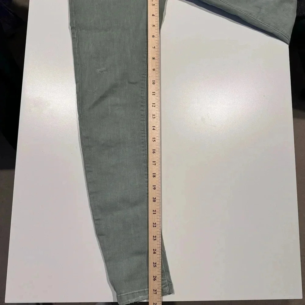 Zara Trafaluc Embrace Denim distressed skinny jeans Women’s size 6 - Picture 16 of 16